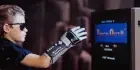Nintendo Power Glove (1989)