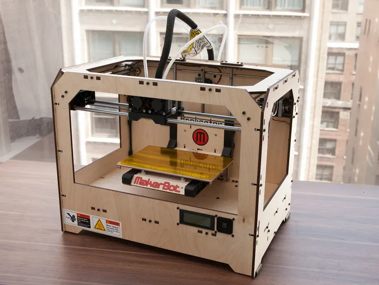 MakerBot Replicator Desktop 3D (2009)