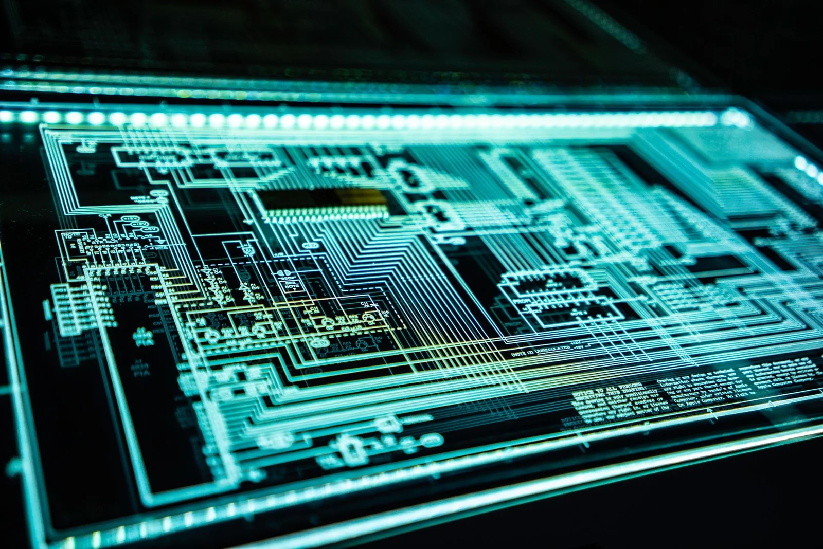 Light Emitting Diode (LED)